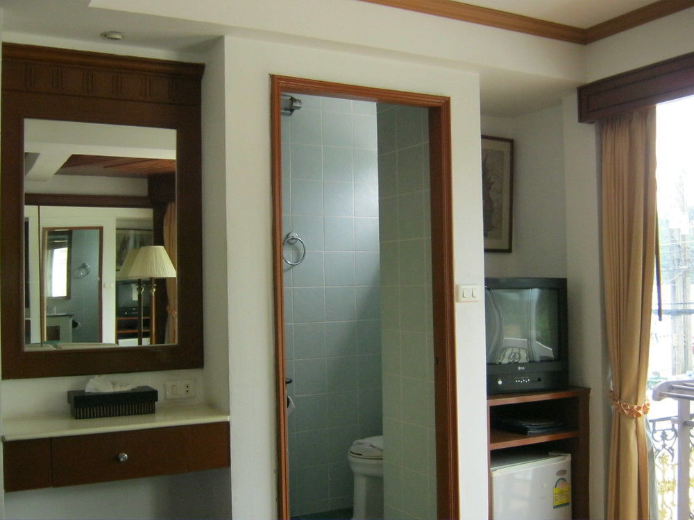Orchid Hotel And Spa Kalim Bay Patong Exterior photo